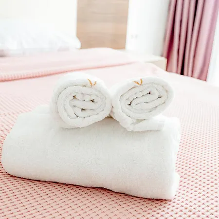 B&v 203 Coresi - Elegant Mountain Retreat * Μπρασόβ